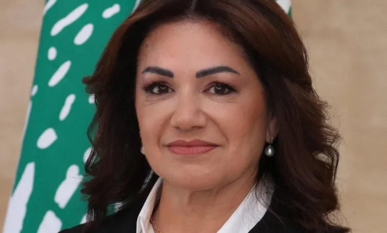 وزيرة الشؤون الاجتماعية حنين السيد.. الخطوط الساخنة