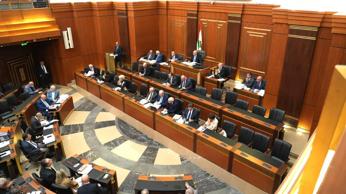 النواب يحيل مشروع وزارة التكنولوجيا إلى اللجان المشتركة.