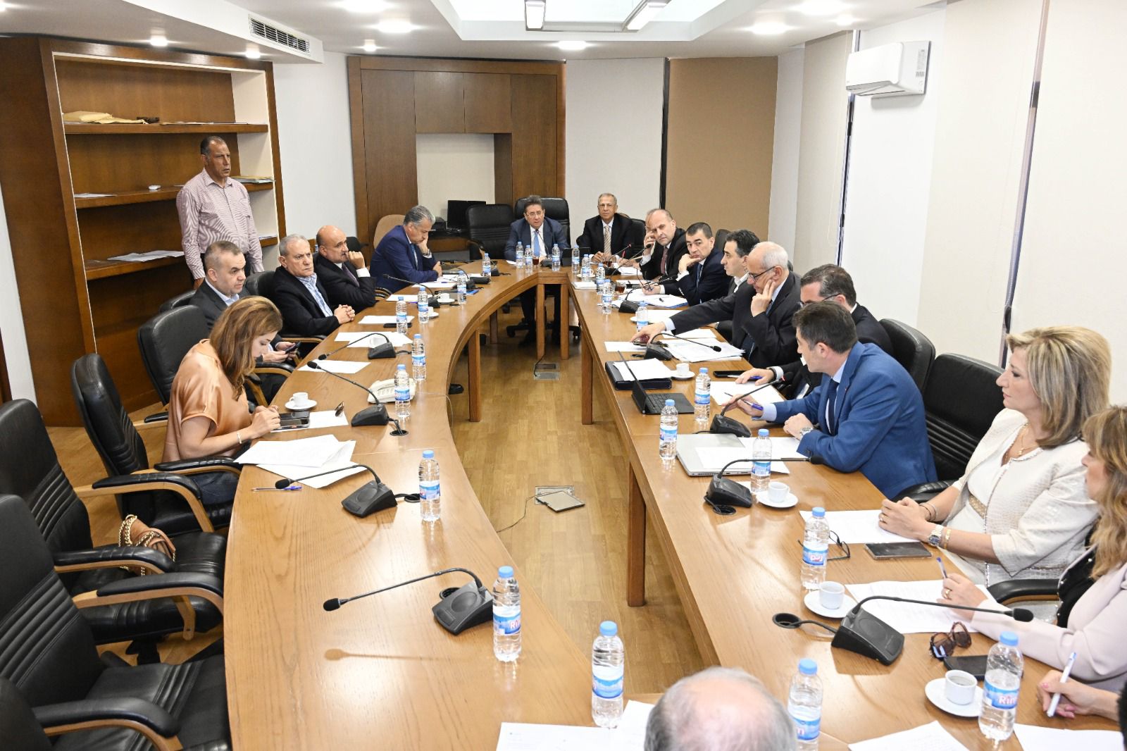 "لجنة المال" تقرّ اقتراح تسهيل قروض الإسكان.. وتشكّل لجنة فرعية لصندوق القضاة