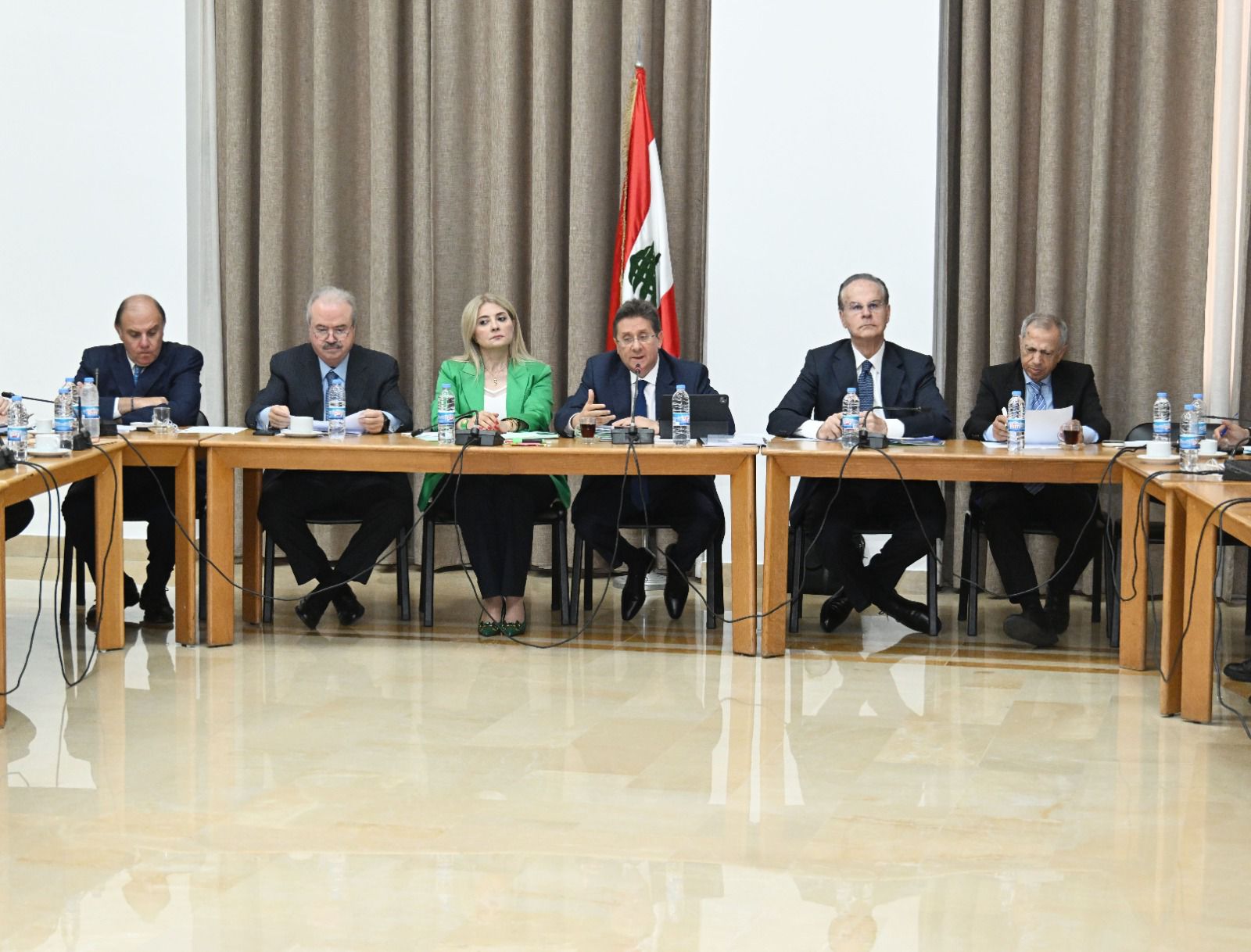 جلسة للجنة المال الثلاثاء للتصويت على قانون إصلاح المصارف...