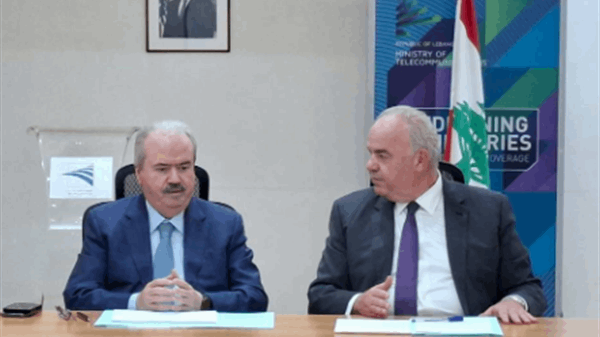 وزيرا الاتصالات والمالية: بحثٌ في ملف التهرّب الجمركيّ على الهواتف الخليوية المستوردة
