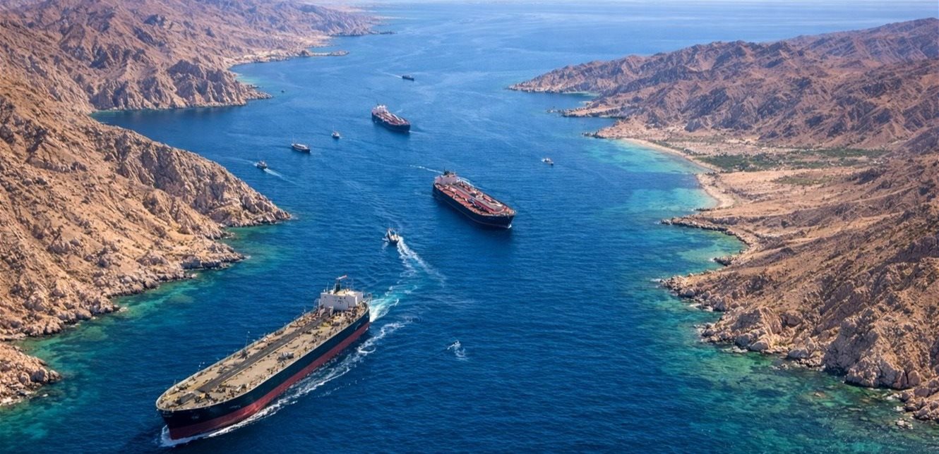 لماذا تكبّدت إيران أكبر الخسائر جراء إغلاق مضيق هرمز؟