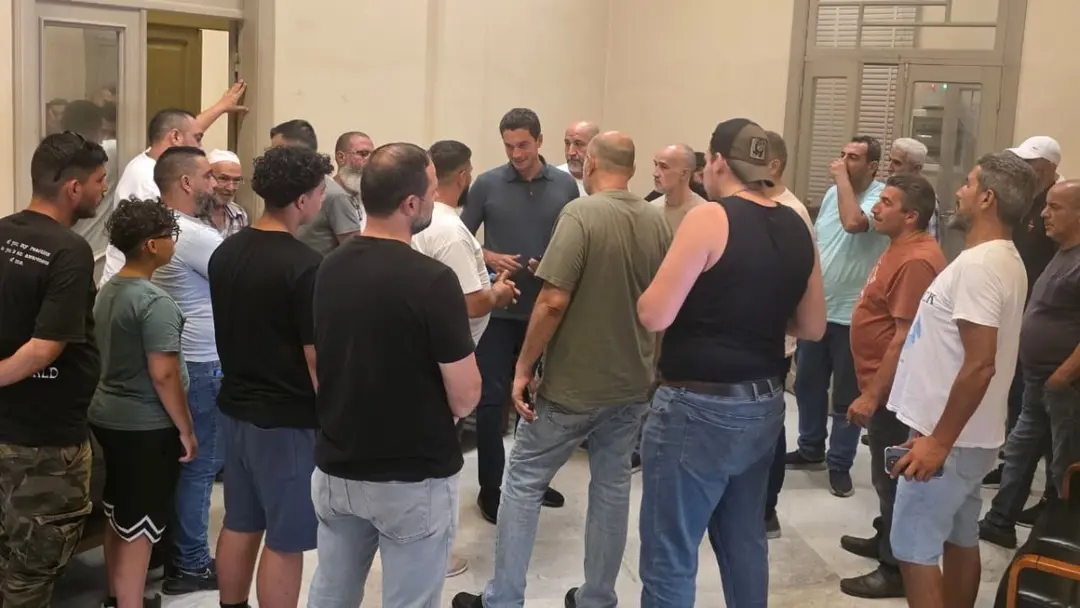 كبارة تابع مع وفود زارته أزمة الإستشفاء المتفاقمة